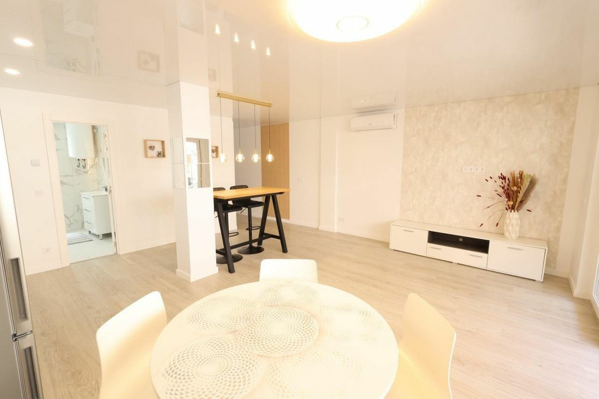 3-bedroom Apartment In Torrevieja, Spain (105 M²)
