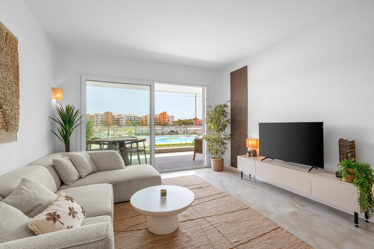 2-bedroom Apartment In Orihuela Costa, Spain (66 M²)