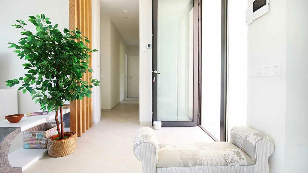 3-bedroom Villa In Orihuela, Spain (240 M²)