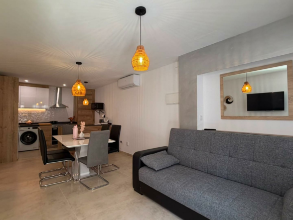 2-bedroom Bungalow In Torrevieja, Spain (61 M²)