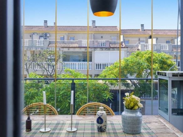 3-bedroom Apartment In Guardamar Del Segura, Spain (108 M²)