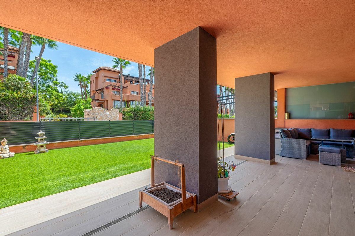 2-bedroom Apartment In Orihuela Costa, Spain (87 M²)