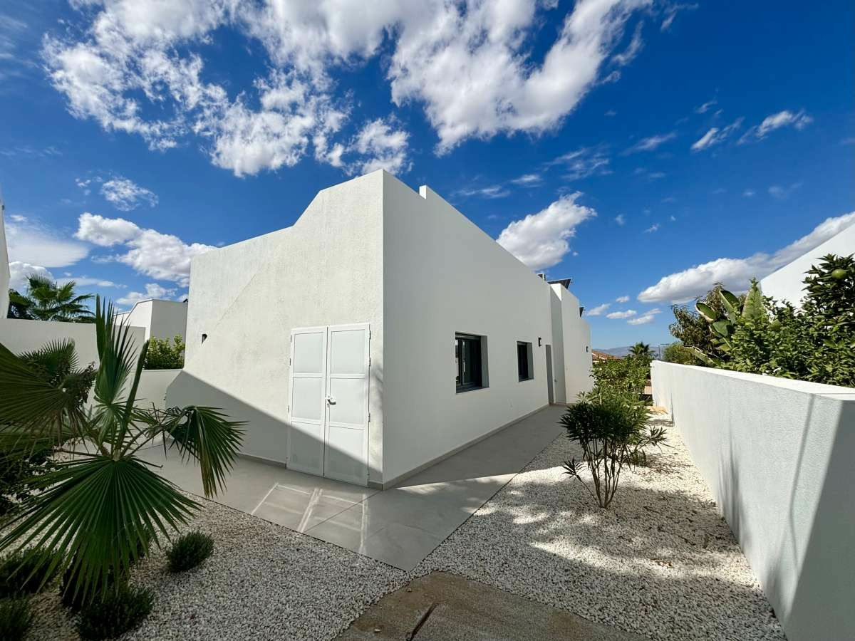 3-bedroom Villa In Rojales, Spain (120 M²)