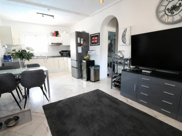 2-bedroom Villa In Orihuela Costa, Spain (70 M²)