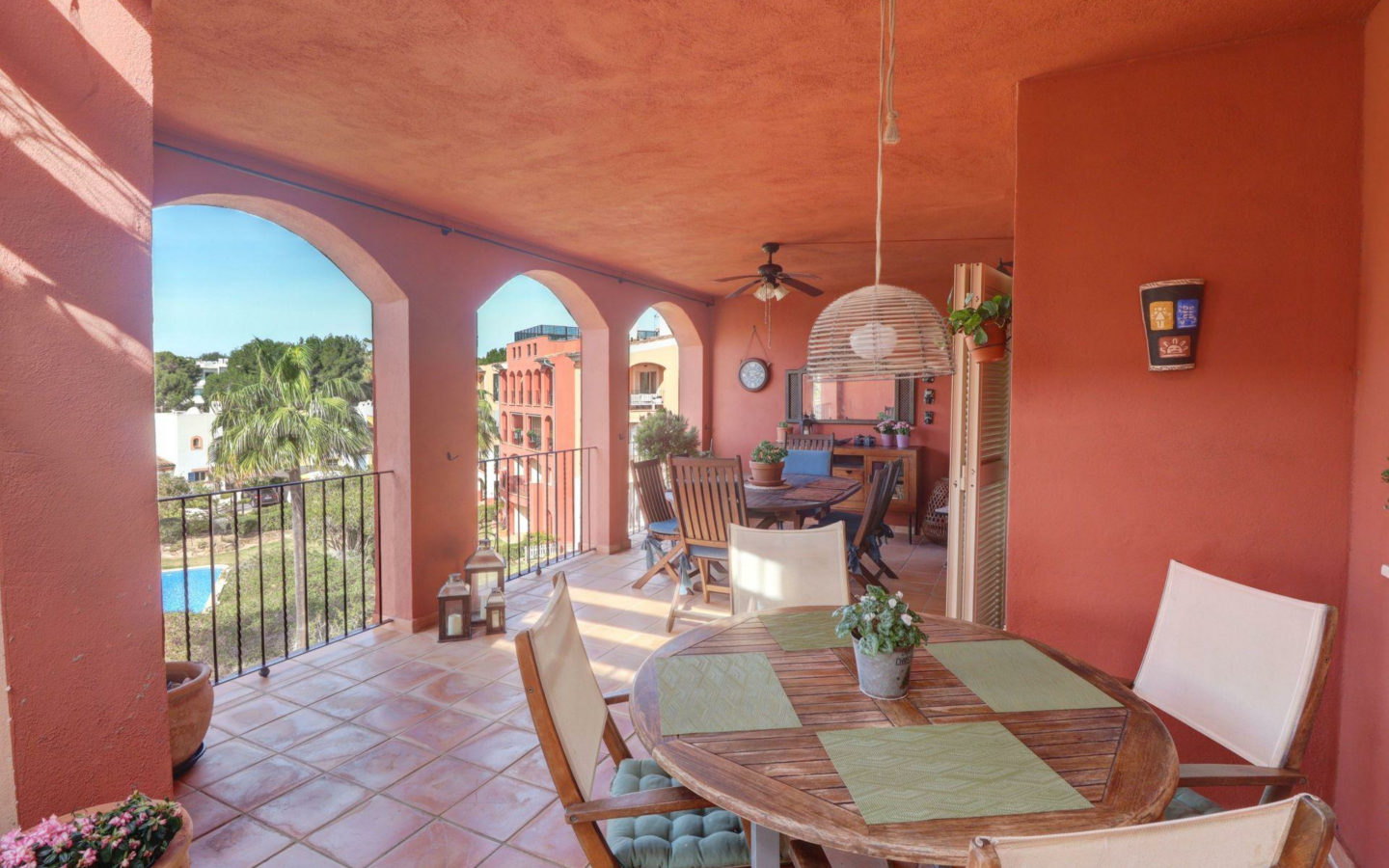3-bedroom Penthouse In Calvià, Spain (194 M²)
