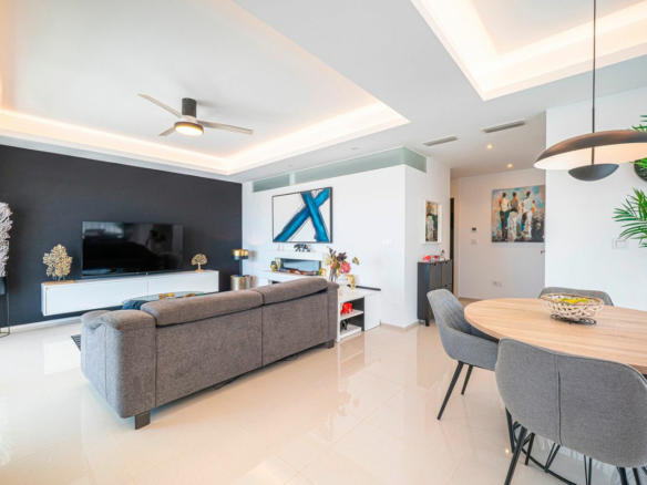 2-bedroom Apartment In Rojales, Spain (82 M²)