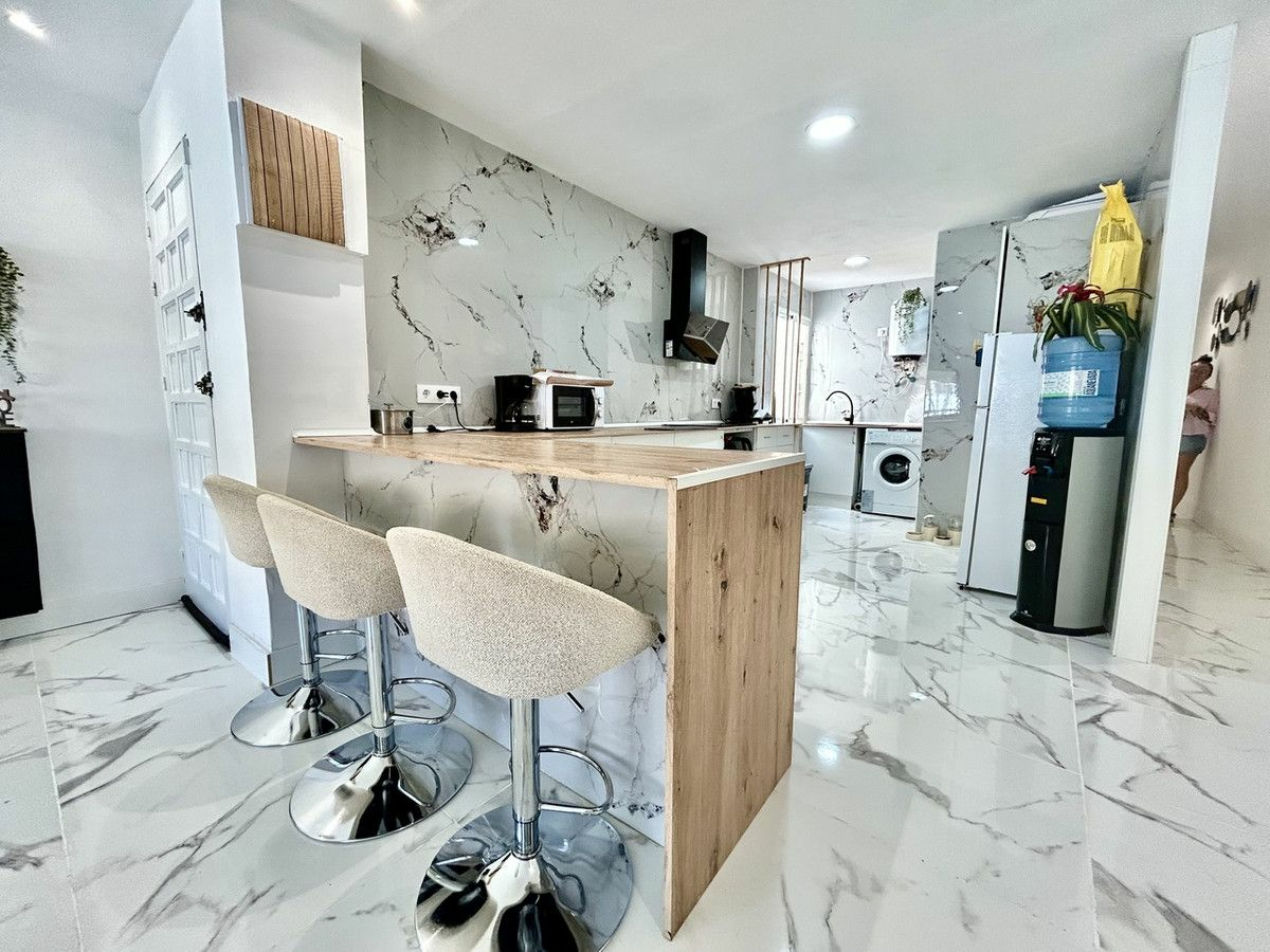 3-bedroom Apartment In San Pedro Del Pinatar, Spain (127 M²)