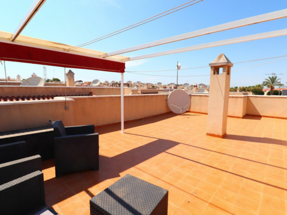 3-bedroom Villa In Los Montesinos, Spain (84 M²)