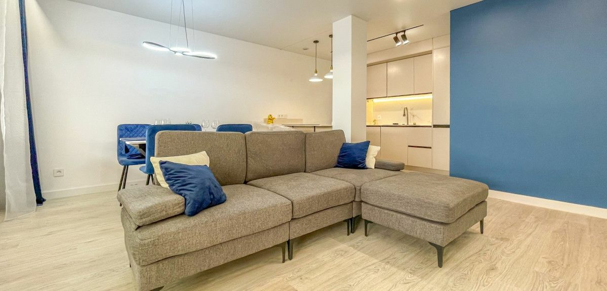 2-bedroom Apartment In Torrevieja, Spain (91 M²)