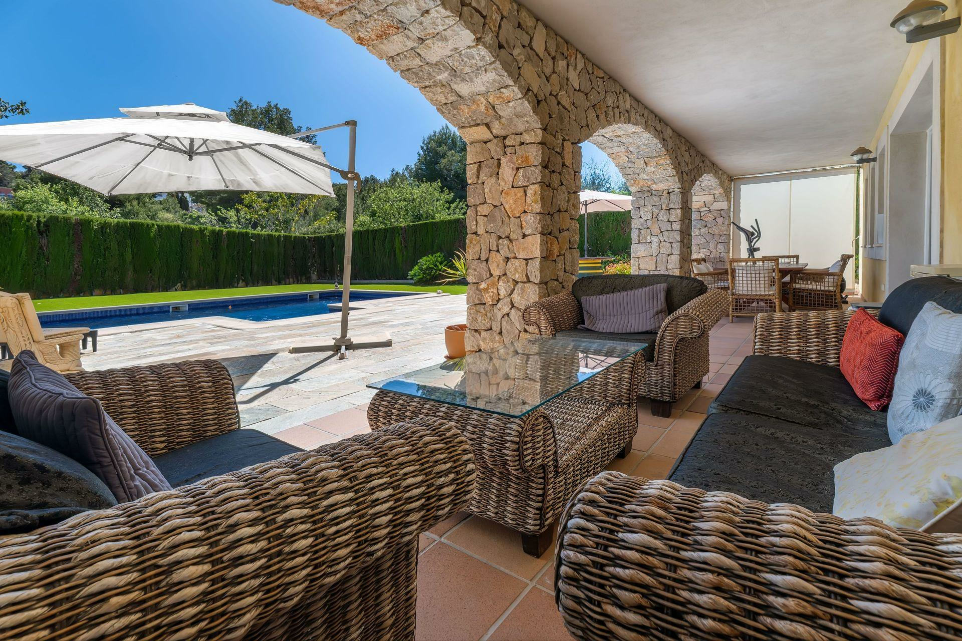4-bedroom Villa In Calvià, Spain (368 M²)