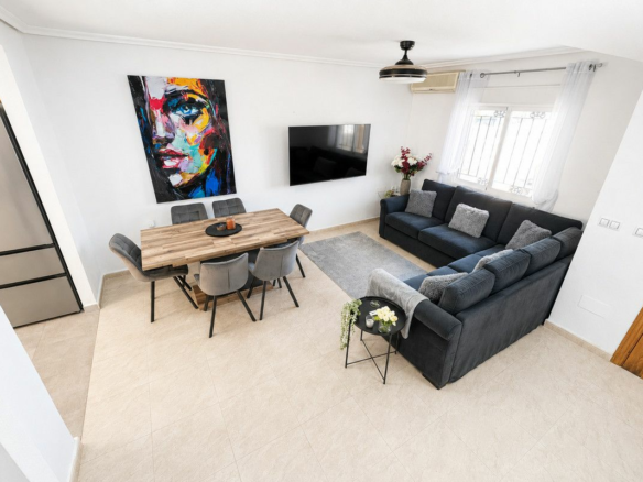 3-bedroom House In Orihuela Costa, Spain (140 M²)