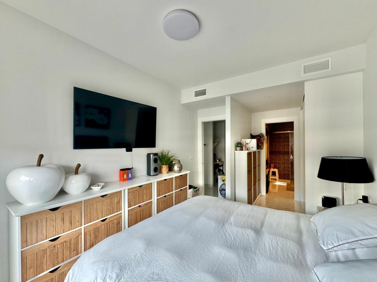 3-bedroom Apartment In Orihuela Costa, Spain (98 M²)