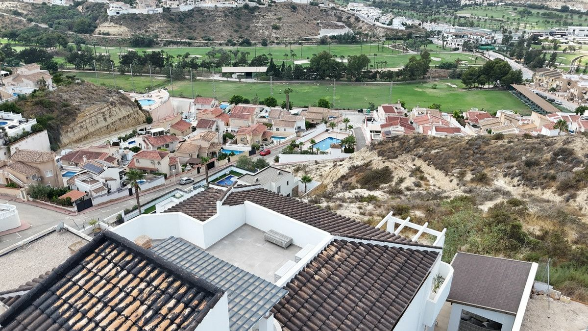 4-bedroom Villa In Rojales, Spain (280 M²)