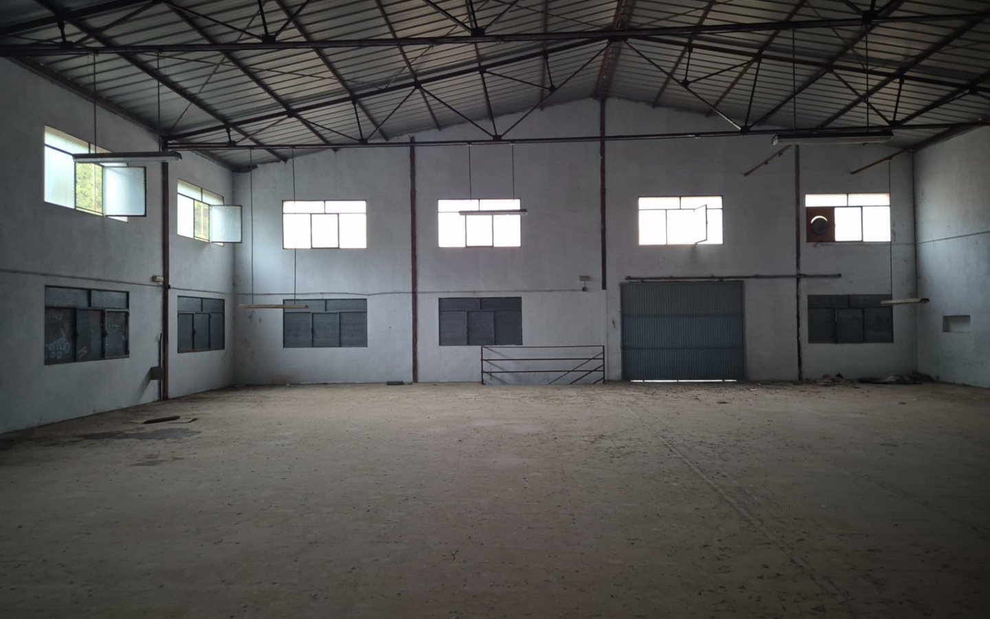 Industrial Unit In Elche, Spain (1.350 M²)