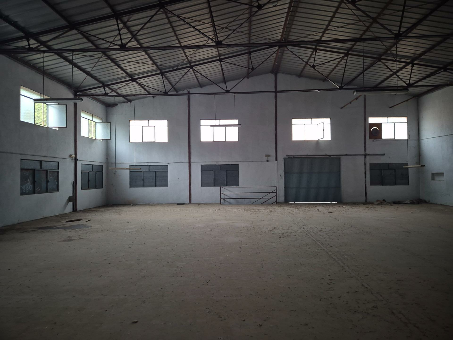 2-5-faaf1e Industrial Unit In Elche, Spain (1.350 M²)