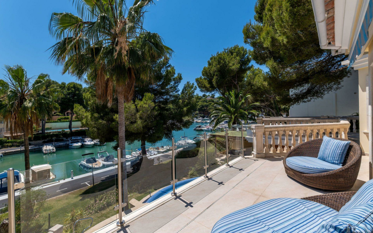 6-bedroom Villa In Calvià, Spain (614 M²)