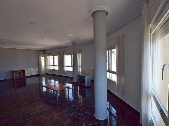 7-bedroom House In San Miguel De Salinas, Spain (400 M²)