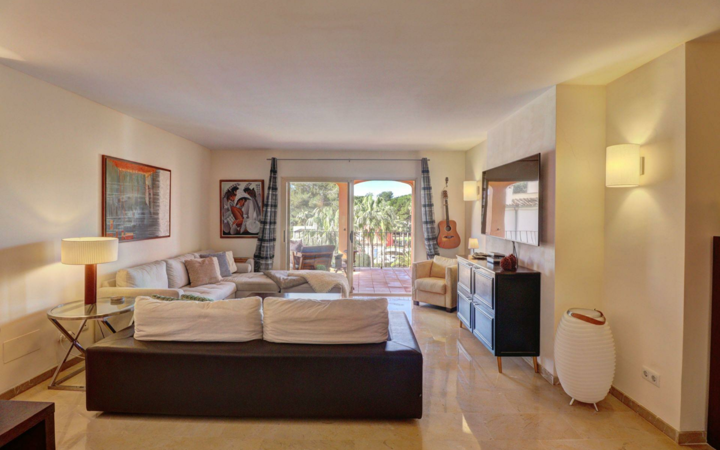 3-bedroom Penthouse In Calvià, Spain (194 M²)