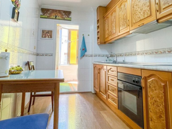 3-bedroom Apartment In Torrevieja, Spain (129 M²)