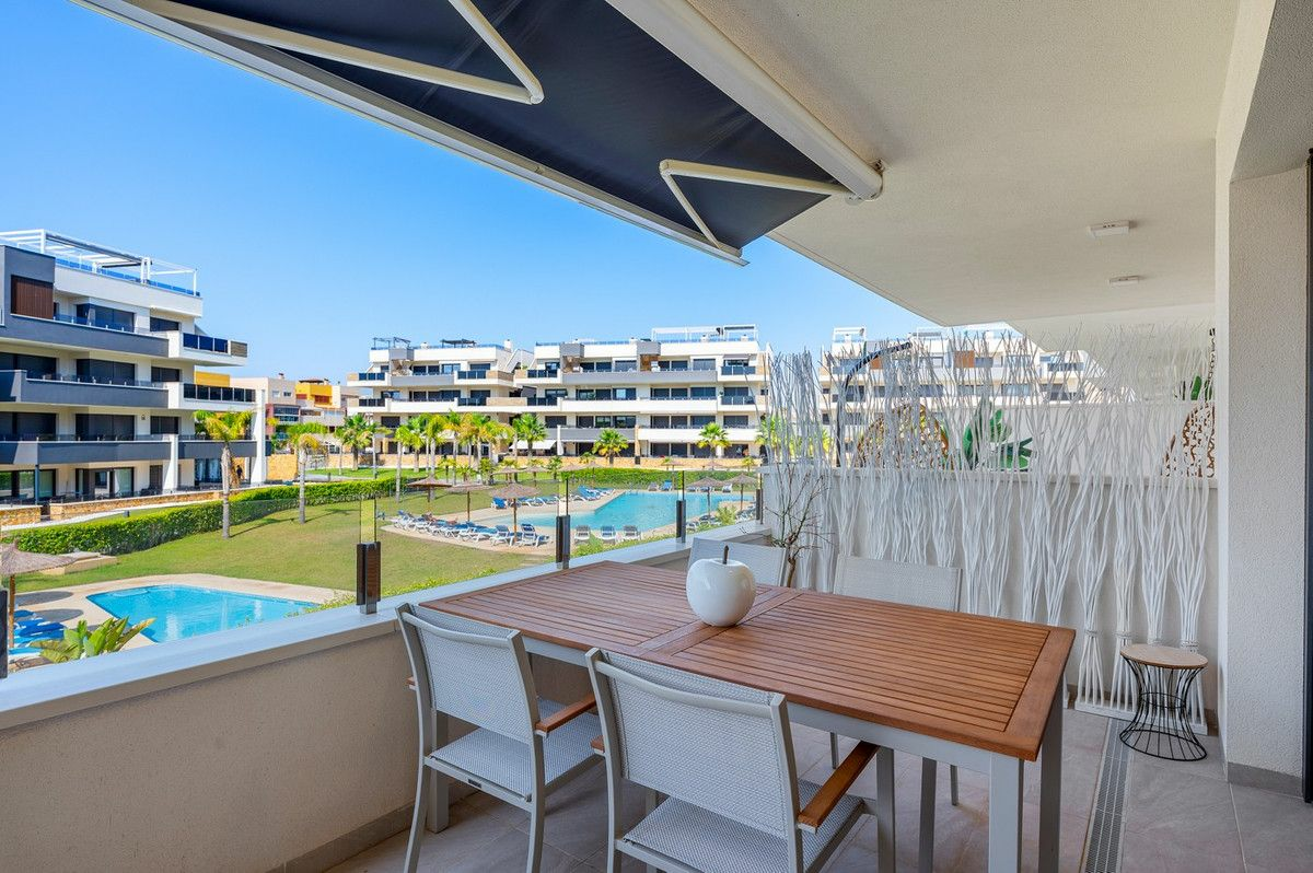 2-bedroom Apartment In Orihuela Costa, Spain (75 M²)
