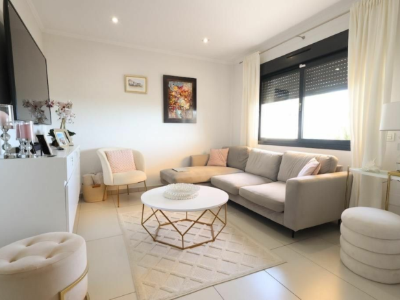 3-bedroom Apartment In Orihuela Costa, Spain (123 M²)