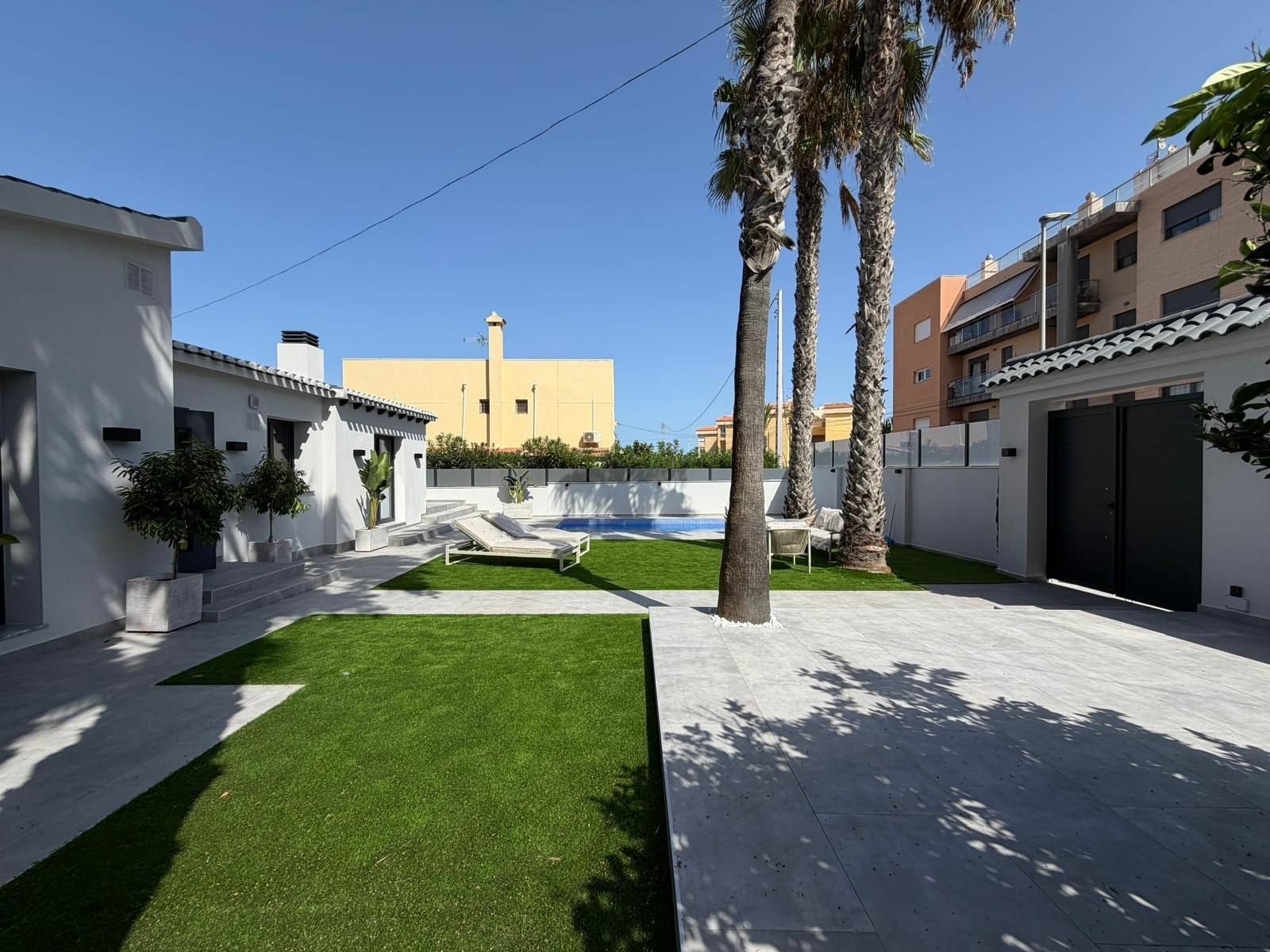 2-6-70e9ac 4-bedroom Villa In Torrevieja, Spain (103 M²)