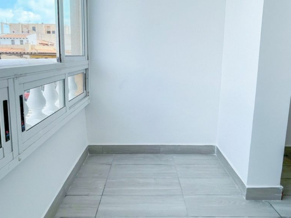 2-bedroom Apartment In Torrevieja, Spain (68 M²)