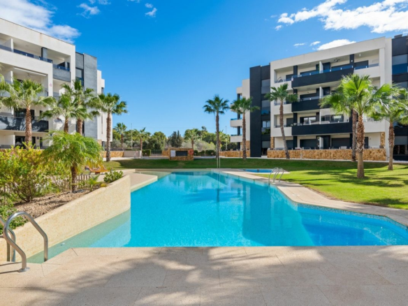 2-bedroom Apartment In Orihuela Costa, Spain (74 M²)