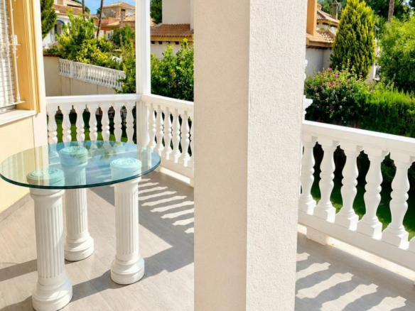 4-bedroom Villa In Orihuela Costa, Spain (233 M²)