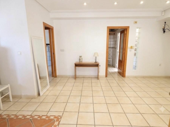 3-bedroom House In Torrevieja, Spain (89 M²)