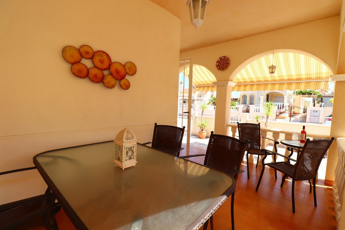 3-bedroom Villa In Los Montesinos, Spain (84 M²)