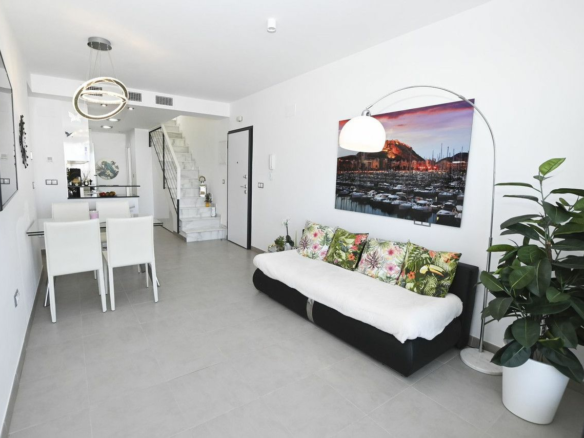2-bedroom Apartment In Arenales Del Sol, Spain (64 M²)