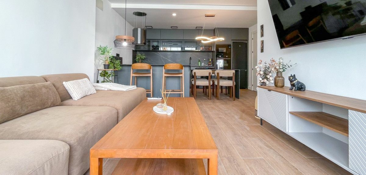 3-bedroom House In Torrevieja, Spain (160 M²)