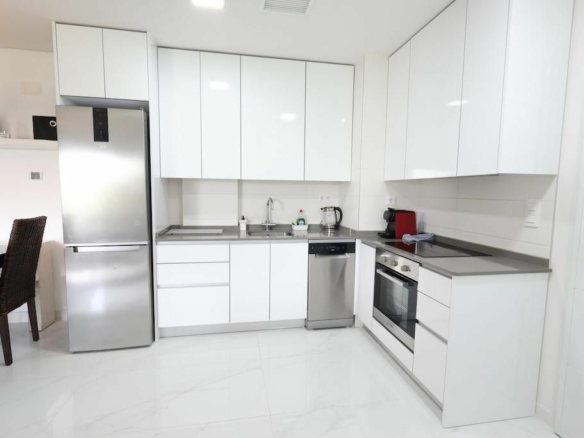 3-bedroom Apartment In Orihuela Costa, Spain (105 M²)