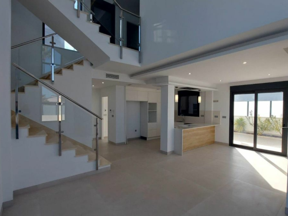 3-bedroom House In Orihuela Costa, Spain (190 M²)
