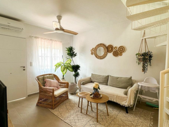 2-bedroom Villa In Orihuela Costa, Spain (68 M²)