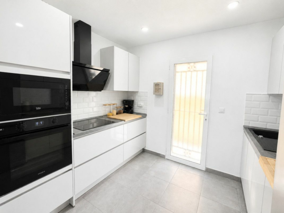 3-bedroom House In Orihuela Costa, Spain (140 M²)