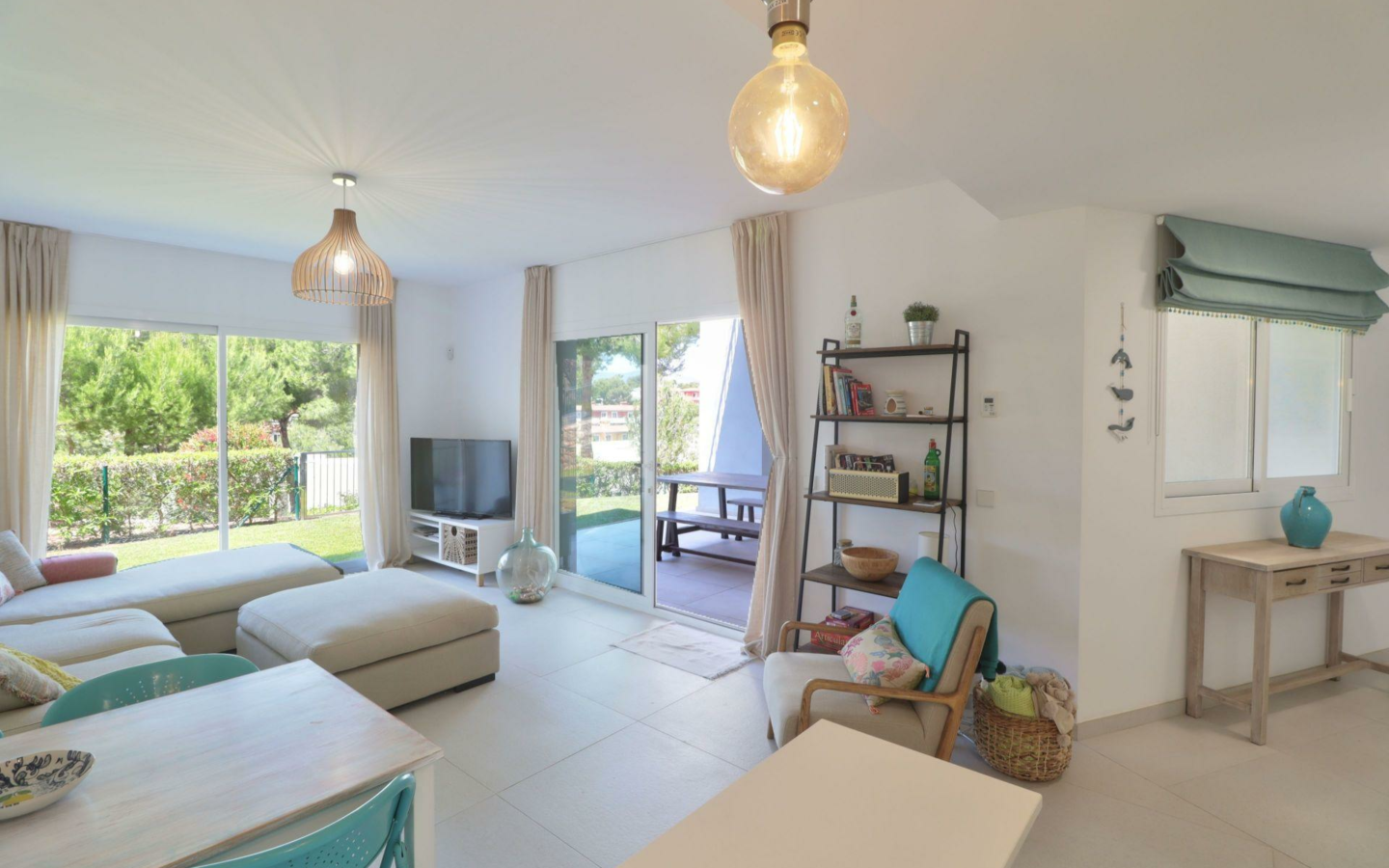 3-bedroom Apartment In Calvià, Spain (136 M²)