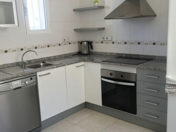 3-bedroom Apartment In Torre – Pacheco, Spain (98 M²)