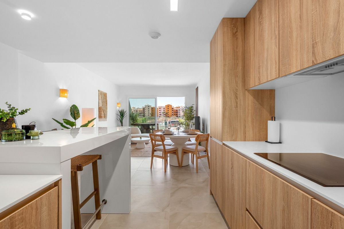 2-bedroom Apartment In Orihuela Costa, Spain (66 M²)