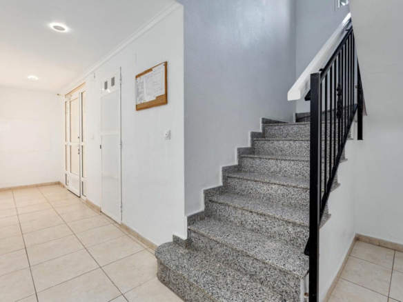 2-bedroom Apartment In Torrevieja, Spain (57 M²)