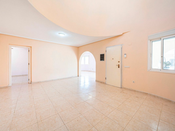 3-bedroom Villa In Rojales, Spain (151 M²)
