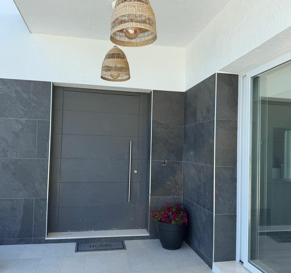 4-bedroom Villa In Algorfa, Spain (283 M²)