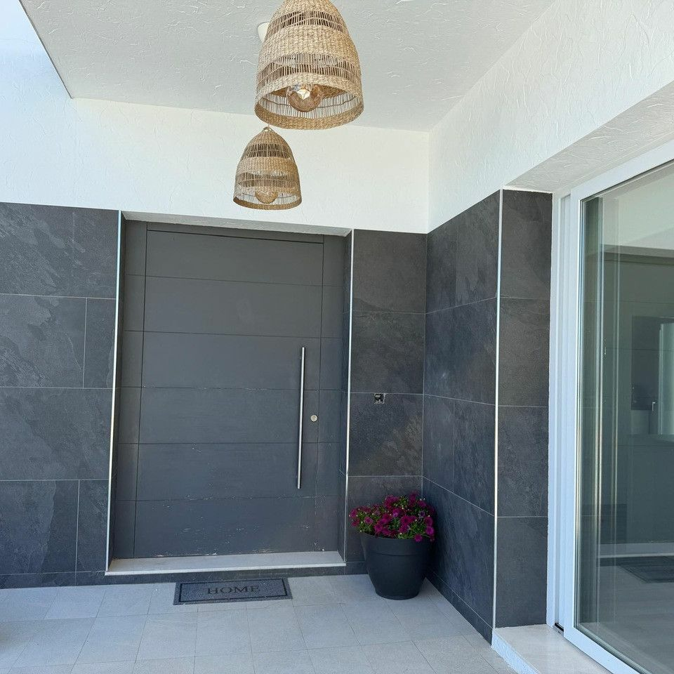 4-bedroom Villa In Algorfa, Spain (283 M²)