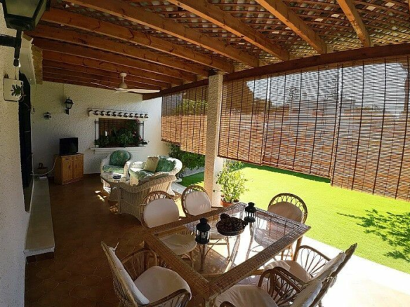 5-bedroom Villa In Orihuela Costa, Spain (750 M²)