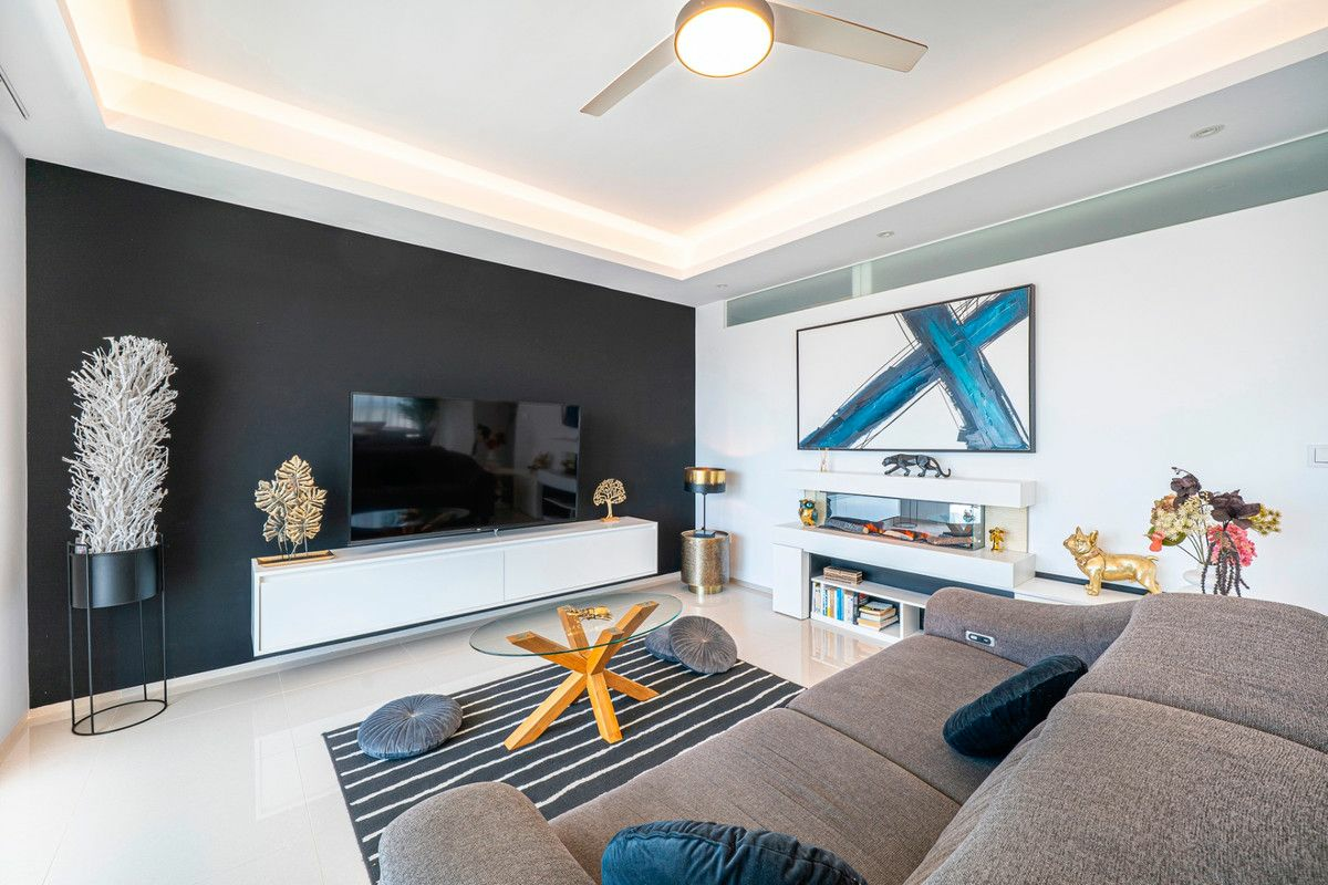 2-bedroom Apartment In Rojales, Spain (82 M²)