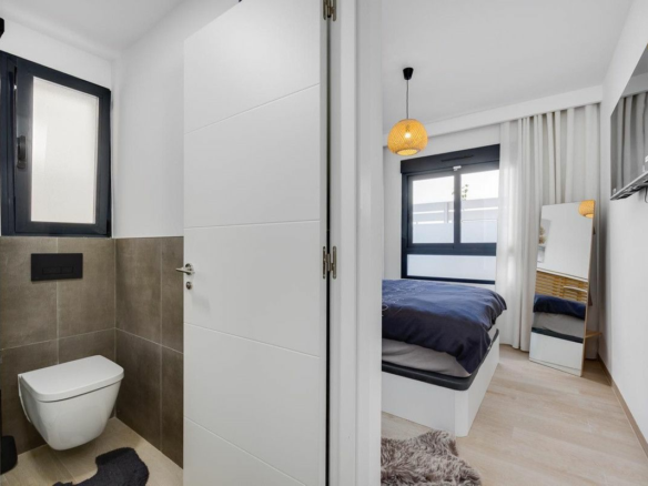3-bedroom Apartment In San Miguel De Salinas, Spain (84 M²)