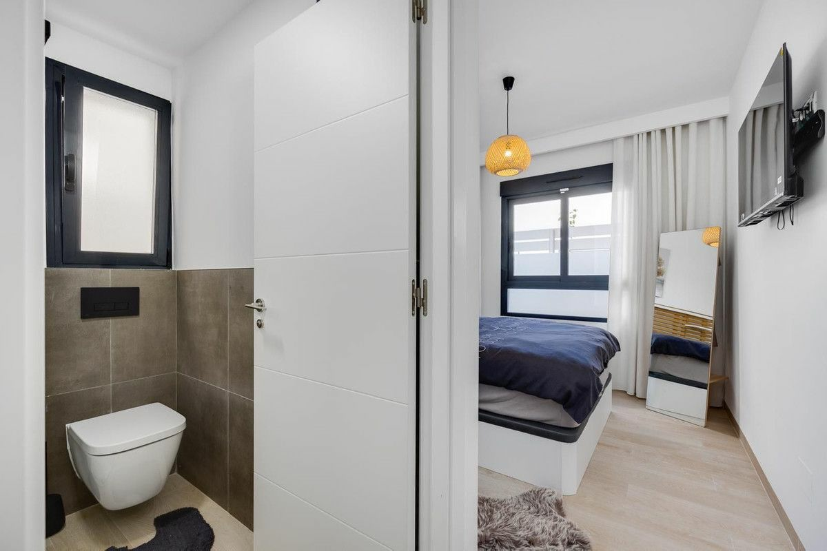 3-bedroom Apartment In San Miguel De Salinas, Spain (84 M²)