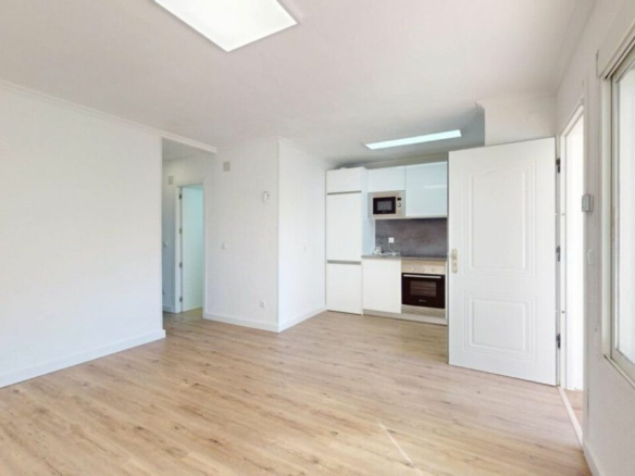 2-bedroom Apartment In Orihuela Costa, Spain (56 M²)