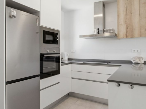2-bedroom Apartment In Orihuela Costa, Spain (86 M²)